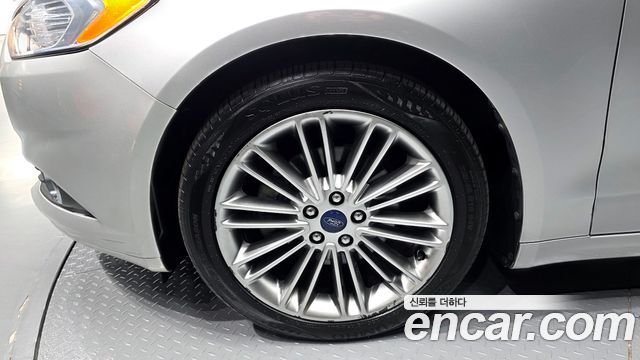 Ford Fusion из Кореи Encar