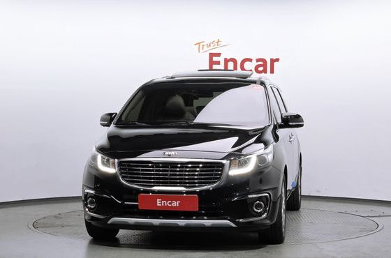 Kia Carnival 9-seater Noblesse — пробег 92 344 км — фото 3 из 5