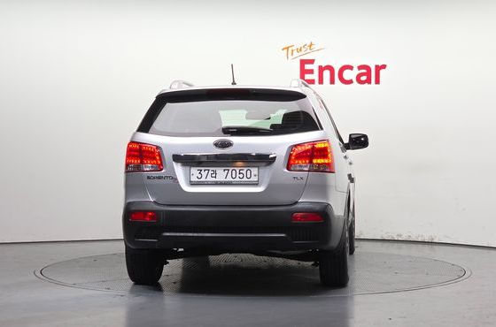 Kia Sorento Diesel 2.0 2WD TLX High-Deluxe — пробег 97 547 км — фото 4 из 5