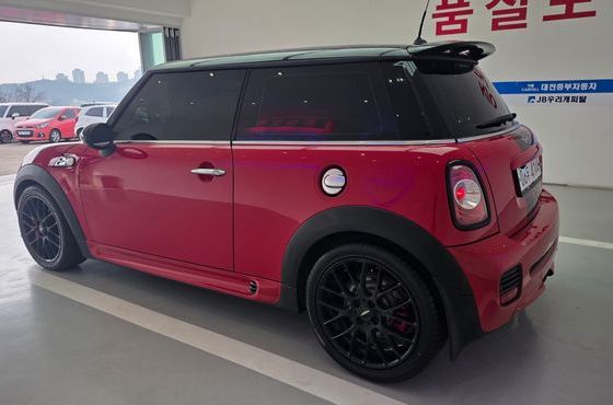 Mini Cooper JCW 2nd Generation — пробег 176 165 км — фото 5 из 5