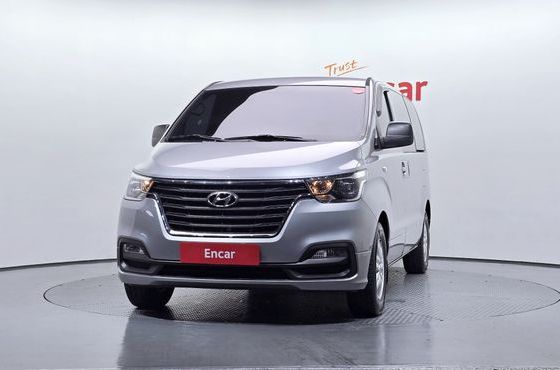 Hyundai Starex Van 3-Seater Smart — пробег 84 206 км — фото 3 из 5