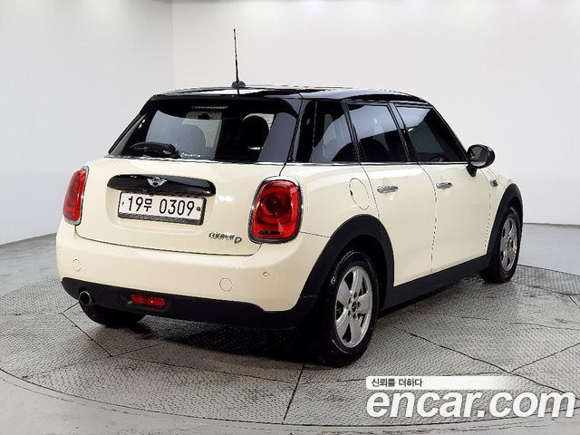 Mini Cooper из Кореи Encar