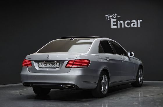 Mercedes-Benz E-Class E250 CDI 4MATIC — пробег 253 352 км — фото 2 из 5