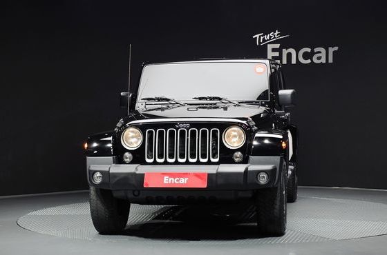 Jeep Wrangler 3.6 Sahara 4Door — пробег 101 140 км — фото 3 из 5