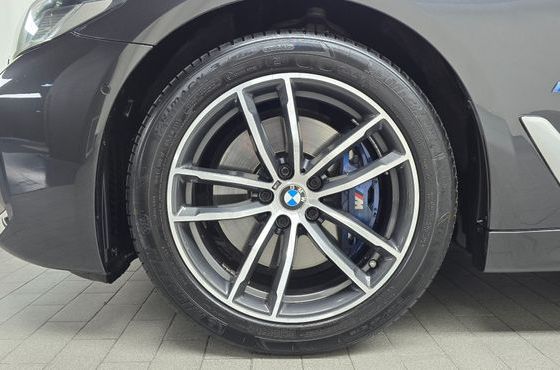 BMW 5-Series 523d xDrive M Sport — пробег 136 175 км — фото 5 из 5