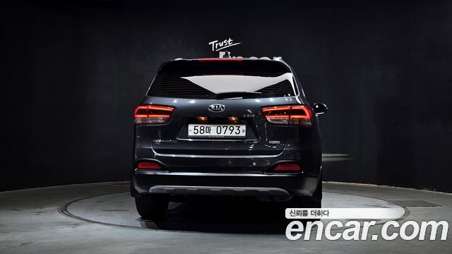 Kia Sorento Diesel 2.0 2WD Noblesse Special — пробег 157 505 км — фото 4 из 5