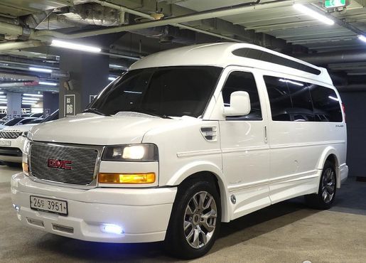 GMC Savana 6.0 — пробег 18 000 км — фото 2 из 5