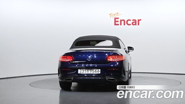 Mercedes-Benz C-Class из Кореи Encar