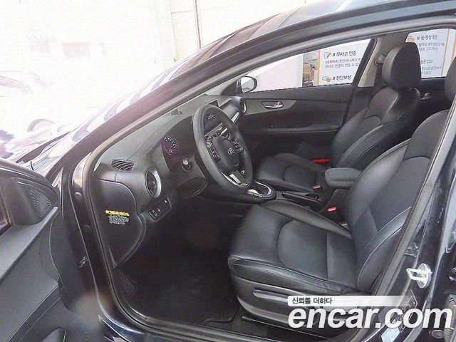 Kia K3 Trendy — пробег 130 000 км — фото 5 из 5