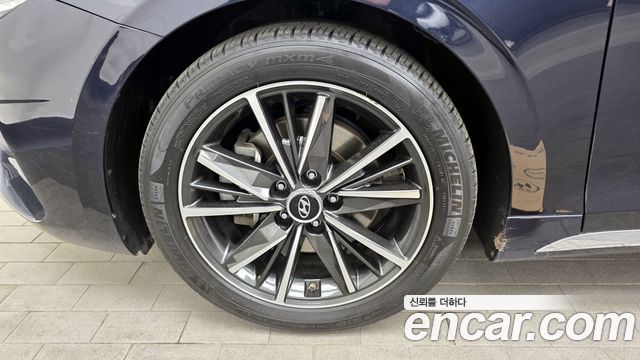 Hyundai Grandeur из Кореи Encar
