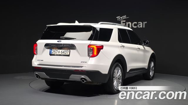 Ford Explorer 2.3 LimIted 4WD — пробег 87 005 км — фото 2 из 5
