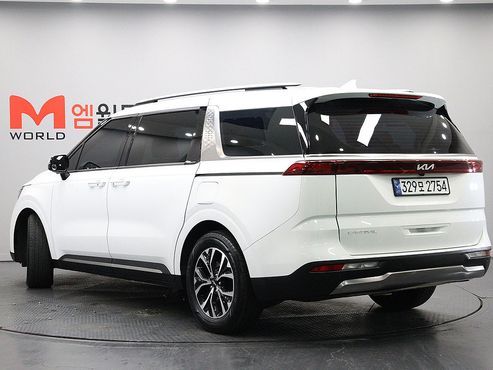 Kia Carnival 9-Seater Noblesse — пробег 56 000 км — фото 4 из 5