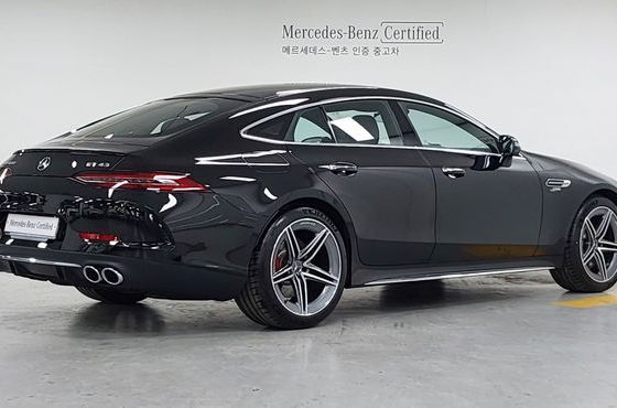 Mercedes-Benz AMG GT 4Door 43 4MATIC+ — пробег 32 км — фото 2 из 5
