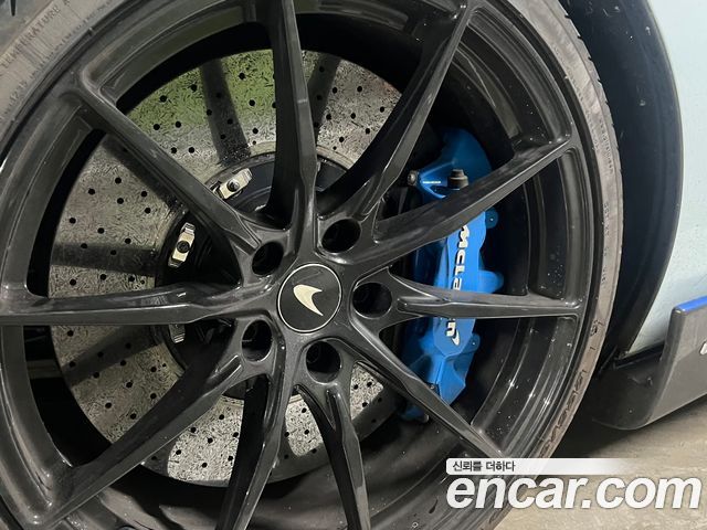 Mclaren 600LT из Кореи Encar