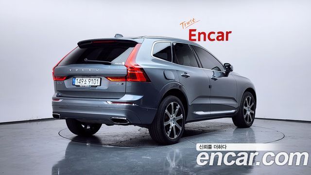 Volvo XC60 B6 Inscirtion — пробег 79 057 км — фото 2 из 5