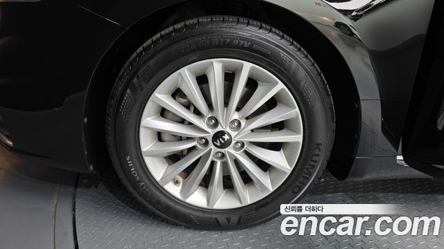 Kia K7 из Кореи Encar