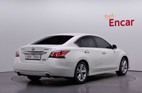 Nissan Altima 2.5 L33 — пробег 184 279 км — фото 2 из 5