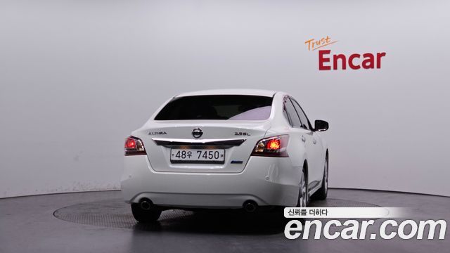Nissan Altima из Кореи Encar