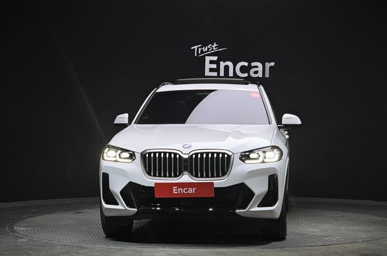BMW X3 xDrive 30e M Sport — пробег 31 676 км — фото 3 из 5