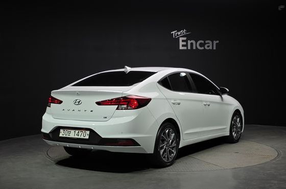 Hyundai AVANTE 1.6 Style — пробег 89 412 км — фото 2 из 5