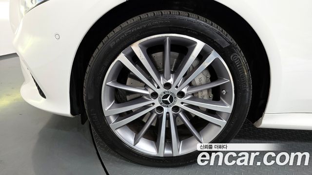 Mercedes-Benz CLS-Class из Кореи Encar
