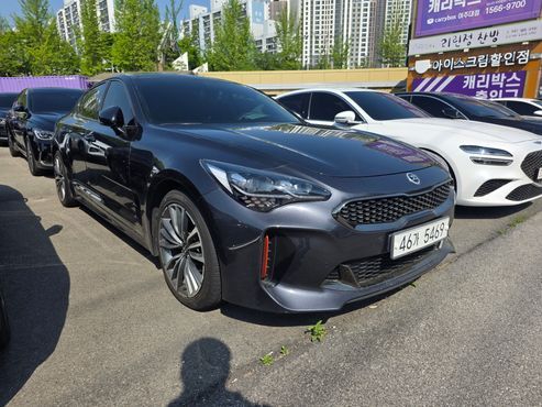 Kia Stinger 2.2 Diesel AWD Platinum — пробег 142 773 км — фото 2 из 5
