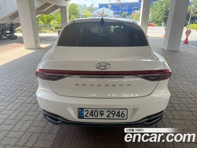 Hyundai Grandeur из Кореи Encar
