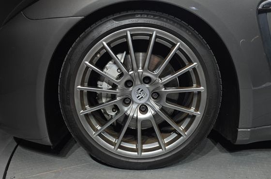 Porsche Panamera 3.0 4S Executive 970 — пробег 150 088 км — фото 5 из 5