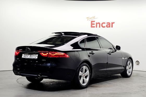 Jaguar XF 25t Prestige — пробег 138 719 км — фото 2 из 5