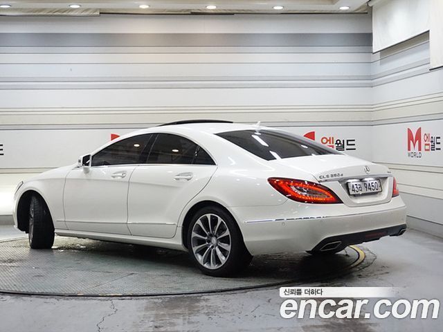 Mercedes-Benz CLS-Class CLS250 d 4MATIC — пробег 85 577 км — фото 2 из 5