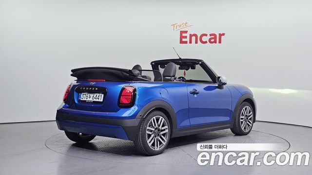 Mini Cooper Convertible Classic — пробег 8 476 км — фото 2 из 5