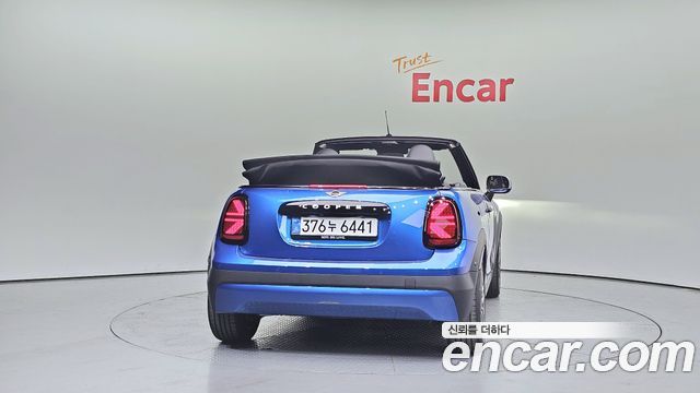 Mini Cooper Convertible Classic — пробег 8 476 км — фото 4 из 5