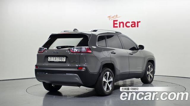 Jeep Cherokee 2.4 Limited 2WD — пробег 108 107 км — фото 2 из 5