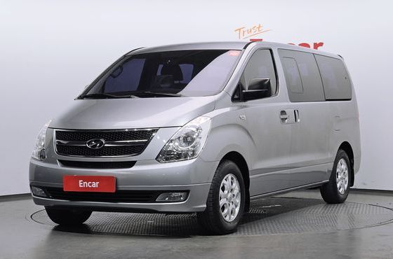Hyundai Starex 12-Seater Wagon CVX Luxury — пробег 213 911 км — фото 1 из 5