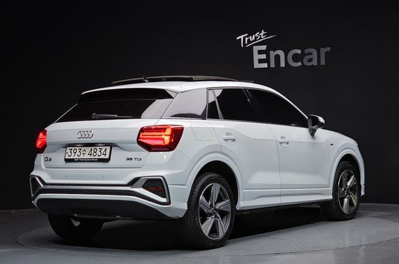 Audi Q2 35 TDI Premium — пробег 16 362 км — фото 2 из 5