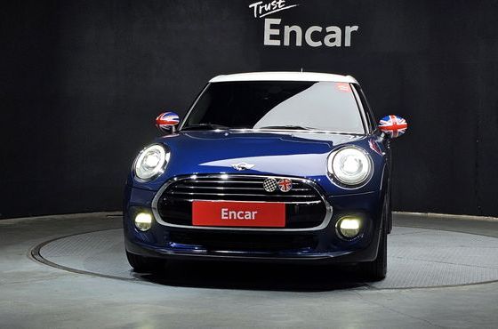 Mini Cooper 5Door Standard 3rd — пробег 53 540 км — фото 3 из 5