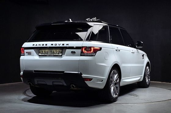 Land Rover Range Rover Sport 3.0 SDV6 AB Dynamic — пробег 111 921 км — фото 2 из 5