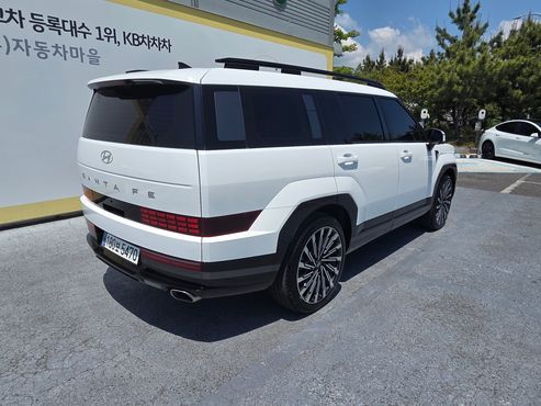 Hyundai Santafe Gasoline 2.5T 2WD Calligraphy — пробег 7 800 км — фото 4 из 5