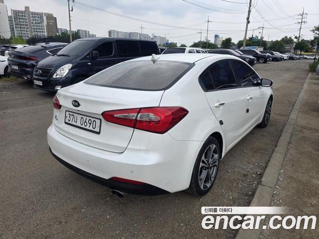 Kia K3 из Кореи Encar