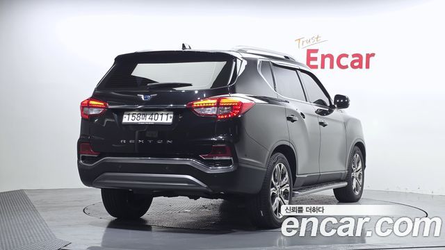 Ssangyong Rexton из Кореи Encar