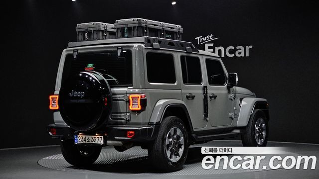Jeep Wrangler 2.0 Overland Power Top 4Door — пробег 31 756 км — фото 2 из 5
