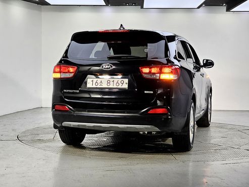 Kia Sorento Diesel 2.0 2WD Luxury — пробег 167 000 км — фото 4 из 5