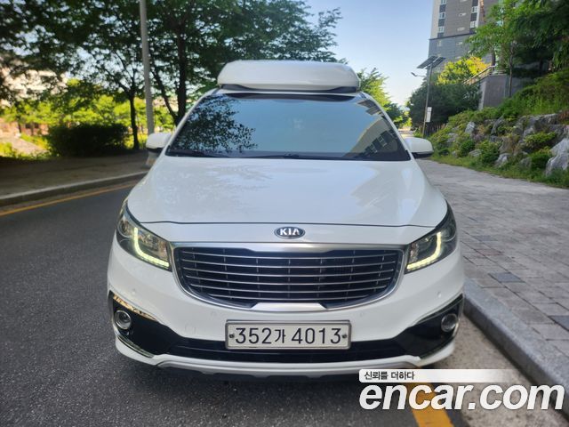 Kia Carnival из Кореи Encar