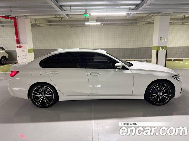 BMW 3-Series 330i xDrive M Sport — пробег 80 100 км — фото 5 из 5