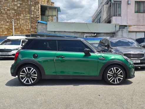 Mini Cooper Classic Third Generation — пробег 19 000 км — фото 4 из 5