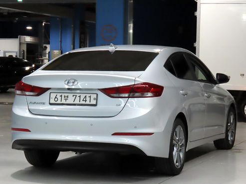 Hyundai AVANTE 1.6 GDI Value Plus — пробег 48 500 км — фото 4 из 5