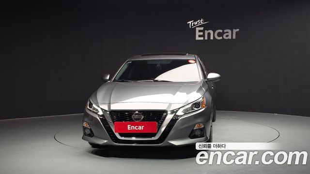 Nissan Altima из Кореи Encar