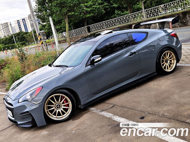 Hyundai Genesis из Кореи Encar