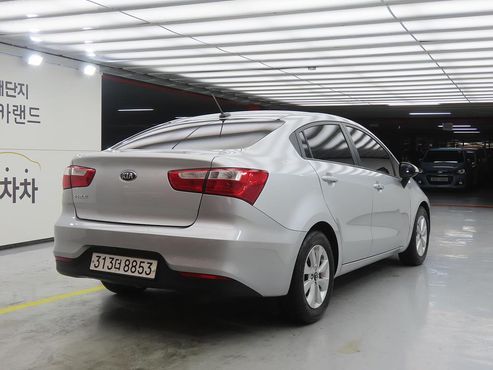 Kia pride 4DR 1.6 GDI Luxury — пробег 78 987 км — фото 4 из 5