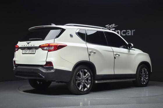 Ssangyong Rexton Diesel 2.2 4WD Eurasia Edition — пробег 107 041 км — фото 2 из 5